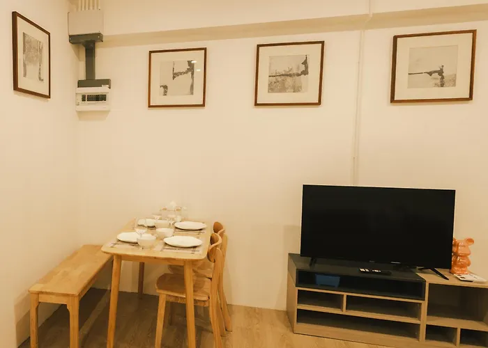 Silom I King Bed I Sleep 3 I 2 Bedroom Апартаменты