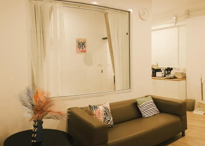 Silom I King Bed I Sleep 3 I 2 Bedroom *