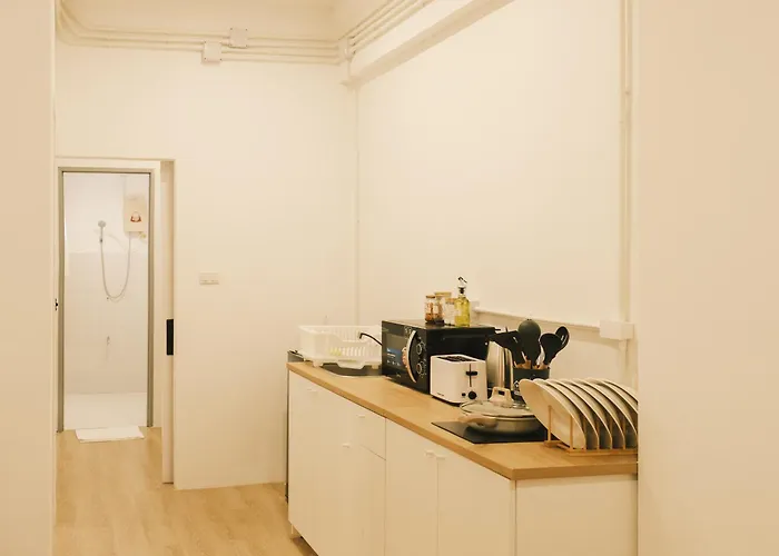 Silom I King Bed I Sleep 3 I 2 Bedroom Бангкок
