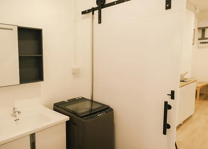 Silom I King Bed I Sleep 3 I 2 Bedroom Апартаменты
